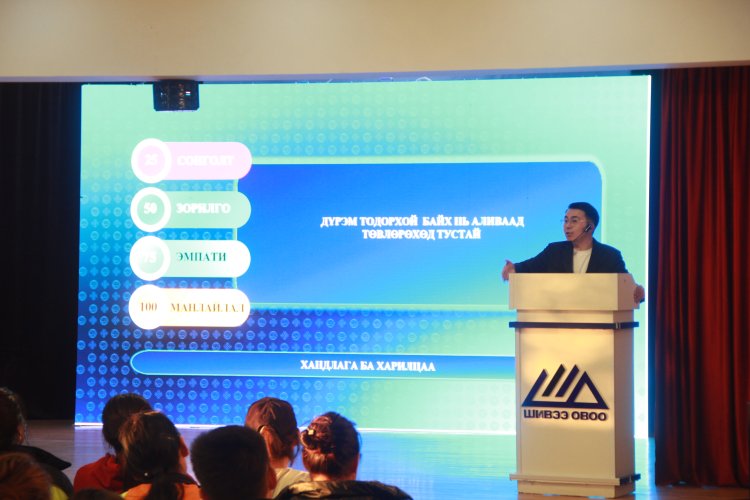 “Хөгжлийн чөлөөт индэр” сургалтын төвтэй хамтрсан сургалт амжилттай өндөрллөө.